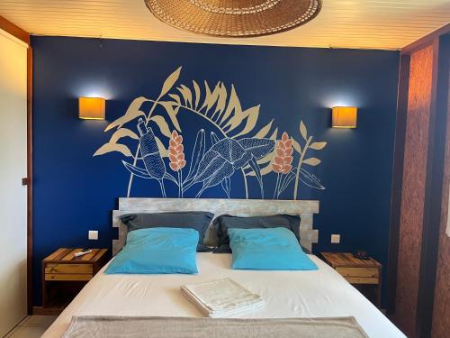 Postel nebo postele na pokoji v ubytování Gîtes LAMATELIANE