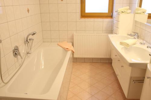 Kamar mandi di Haflingerhof