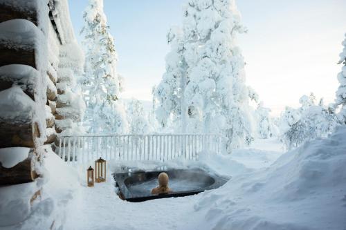 Chalet Magical Forest Harjunpolku Lapland v zimě