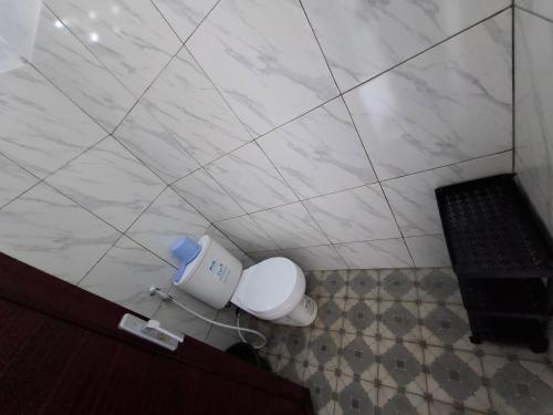 Ένα μπάνιο στο YouYouKe Papillon Santolo