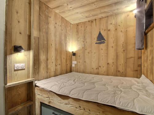 Bel appartement rénové 2 pièces cabine, 4-5 pers, vue station, Wifi