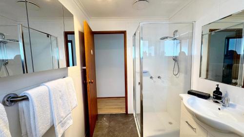 Koupelna v ubytování Blue Sky Blue Sea