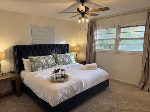 Ένα ή περισσότερα κρεβάτια σε δωμάτιο στο ICT Bunkhouse