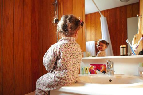 Επισκέπτες που μένουν στο Wooden Chalet in Abbeville near Somme Bay