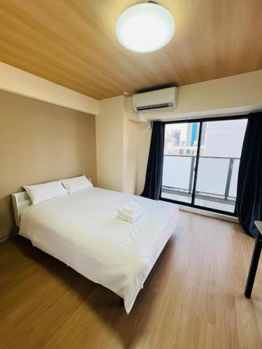 R SQUARE Nipponbashi Room No 703