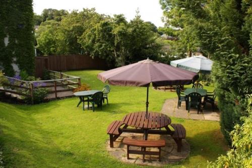 A garden outside Glenbank House Hotel 
