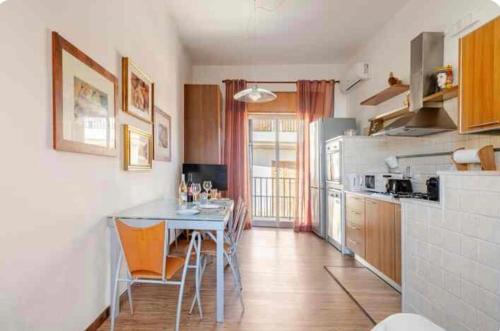 Kuchyň nebo kuchyňský kout v ubytování Casa Dorina, charme e comfort a 100 m dal mare