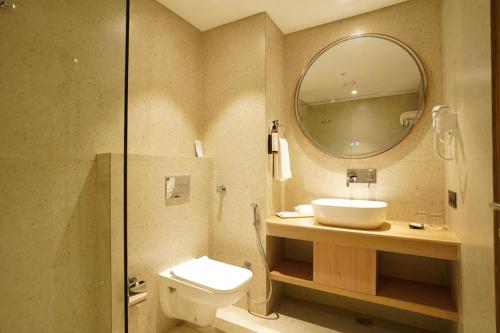 Ένα μπάνιο στο Orchid Hotel Chandigarh,Zirakpur