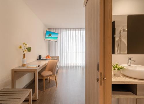 Φωτογραφία από το άλμπουμ του The Art Nest Hotel Nha Trang στο Να Τρανγκ