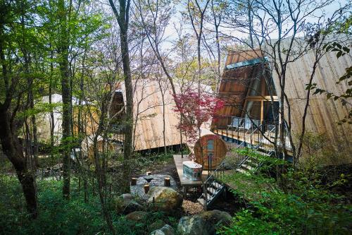 那須町にあるSANU 2nd Home 那須1stの木々の集合住宅