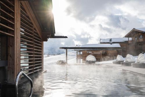 Φωτογραφία από το άλμπουμ του ADLER Lodge ALPE σε Bulla