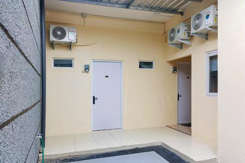 Φωτογραφία από το άλμπουμ του Aruna Coliving Syariah RedPartner σε Tegal