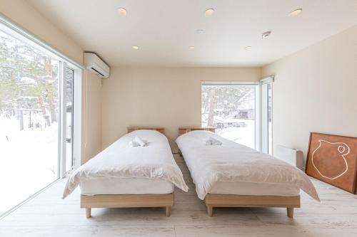 山の桜 Premium Ski Chalet in Hakuba
