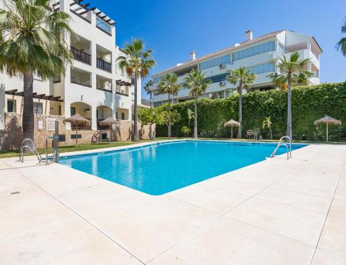 Seaview & Golf, 2 bedroom Apartment Benalmadena by Casa del Sol HR