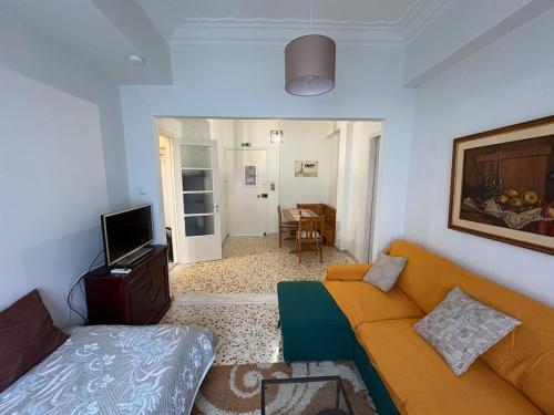 Plato's apartment sleeps up to 5