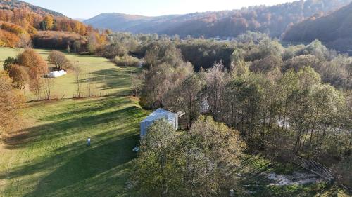 Φυσικό τοπίο κοντά σε αυτό το καταφύγιο