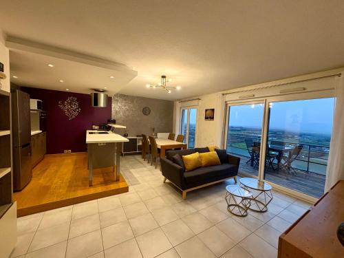 Χώρος καθιστικού στο Le Mirad'or - Wifi Parking Terrasse