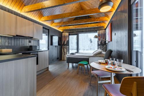 Kuchyň nebo kuchyňský kout v ubytování Nilimella - Lapland resort & camping