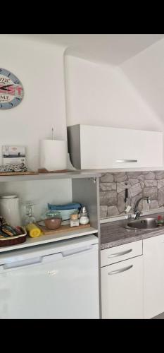Apt Lublana