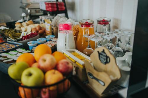 Jídlo v hotelu nebo okolí