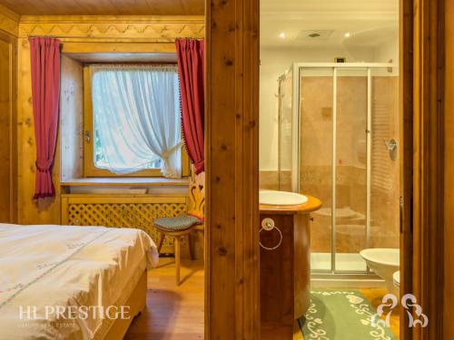 Ένα μπάνιο στο Suite Villa Francesca