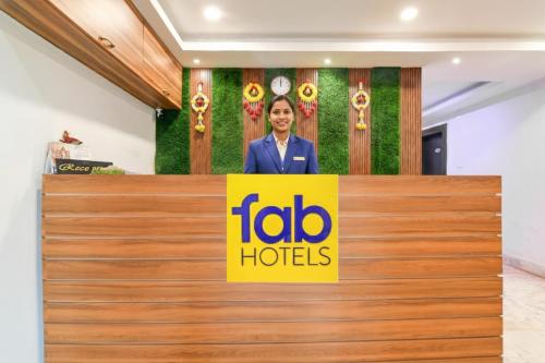 Un certificado, premio, letrero u otro documento en FabHotel Seven Inn