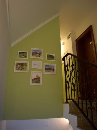 Un ou plusieurs lits dans un hébergement de l'établissement Guest House Pod Grebenom