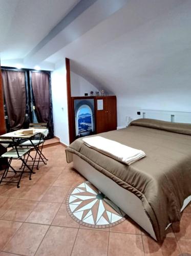 Home in love: balconcino spaccanapoli