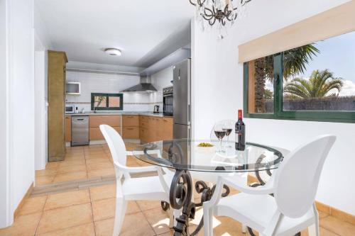 Villa Palm View by Villa Plus