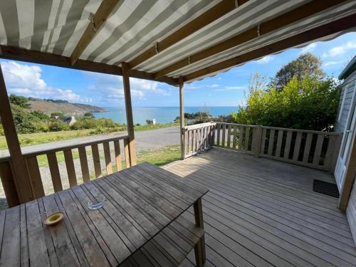 Bungalow, Camping Les Tamaris