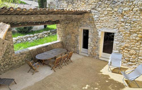 Αίθριο ή υπαίθριος χώρος στο Mas Du Ruisseau