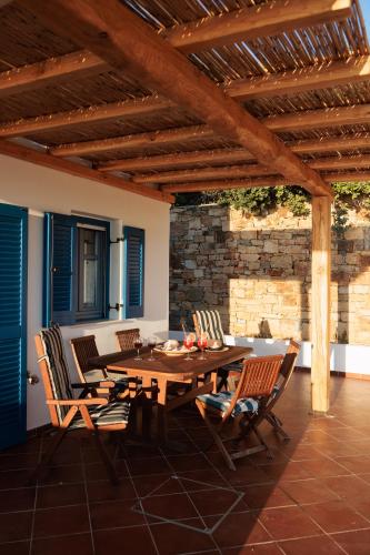 Naxian Sky Villa - Aegean Sunset Hilltop Bliss