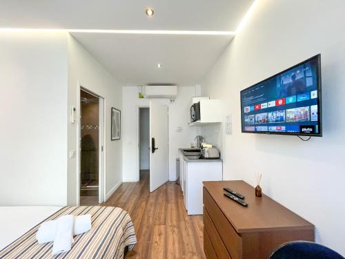 UrbanFlat 208 - Beautiful Studio in the center of Paris