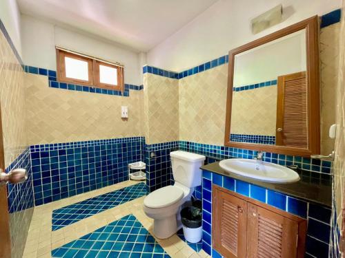 Phòng tắm tại 4 Bed Songthai - 5