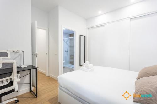 Cádiz Living by LiveWork