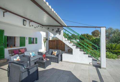 Owl Booking Villa Marineta - Family and Friends