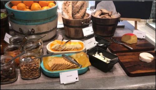 Jídlo v hotelu nebo okolí