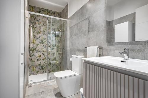 Koupelna v ubytování Apartamentos Marta