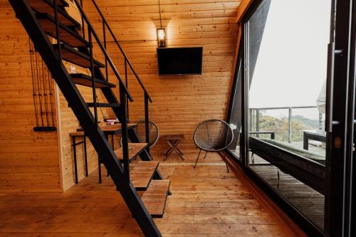 Μια τηλεόραση ή/και κέντρο ψυχαγωγίας στο Nutshell