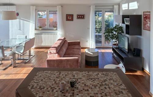 Villa House Mia
