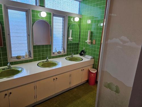 Ένα μπάνιο στο Pension Avenue