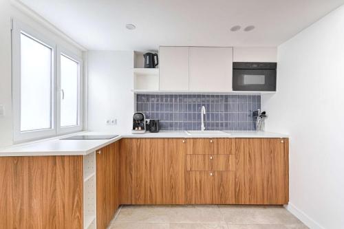 Chapelle Ordener Cosy Apartment Mezzanine 4P