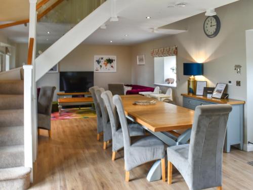 Un lugar para sentarse en The Granary - Uk50911