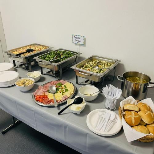 Mad i den private indkvartering eller i nærheden