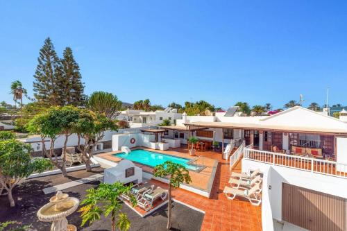 Villa Victoria Lanzarote by Villa Plus
