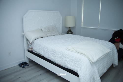 Postel nebo postele na pokoji v ubytování Collin's Humble place