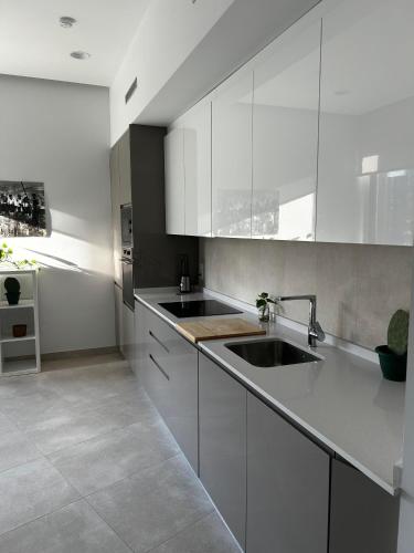 APARTAMENTO COMPLETO CON PISCINA, GYM y COWORK