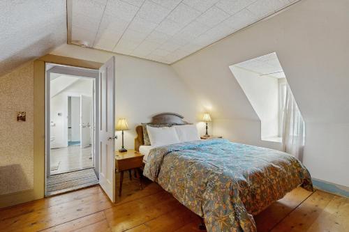 Postel nebo postele na pokoji v ubytování Pleasant Street 43