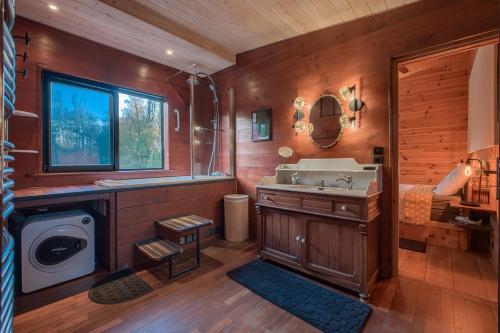 Φωτογραφία από το άλμπουμ του Gîte Insolite Carpe Diem σε La Haie-Traversaine