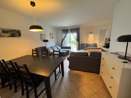 Lovely 3 Bedroom Home in a Resort in Albufeira